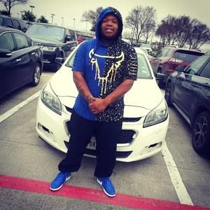 Meet your Posher, Emmanuel